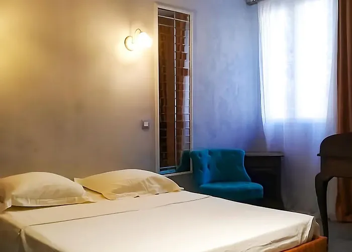 La Rose Du Château 3*